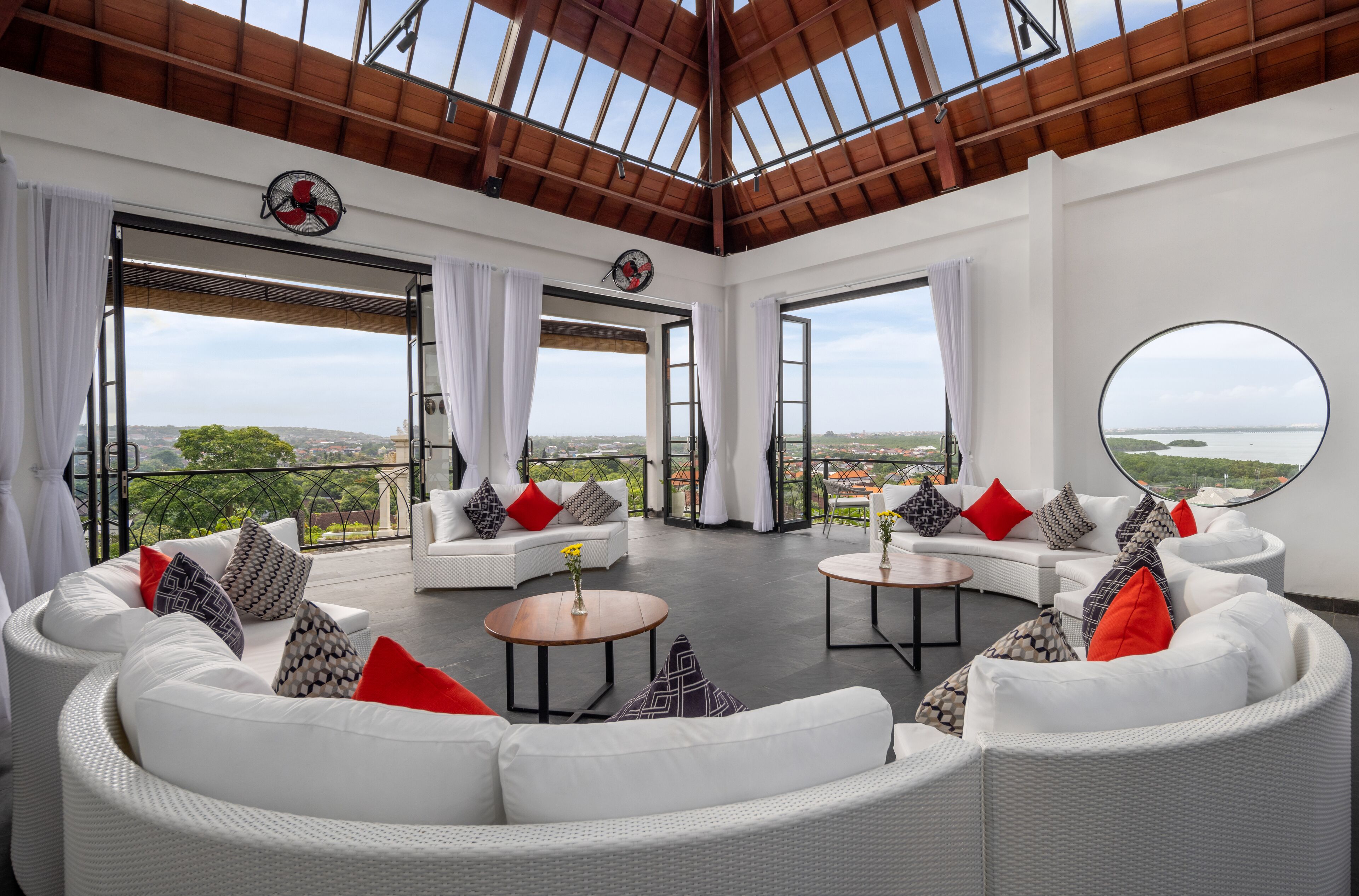 Giri Bhagawan Villas & Spa