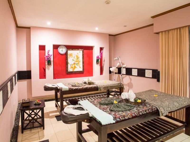 Plagoo Holiday Hotel
