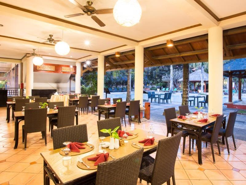 Plagoo Holiday Hotel