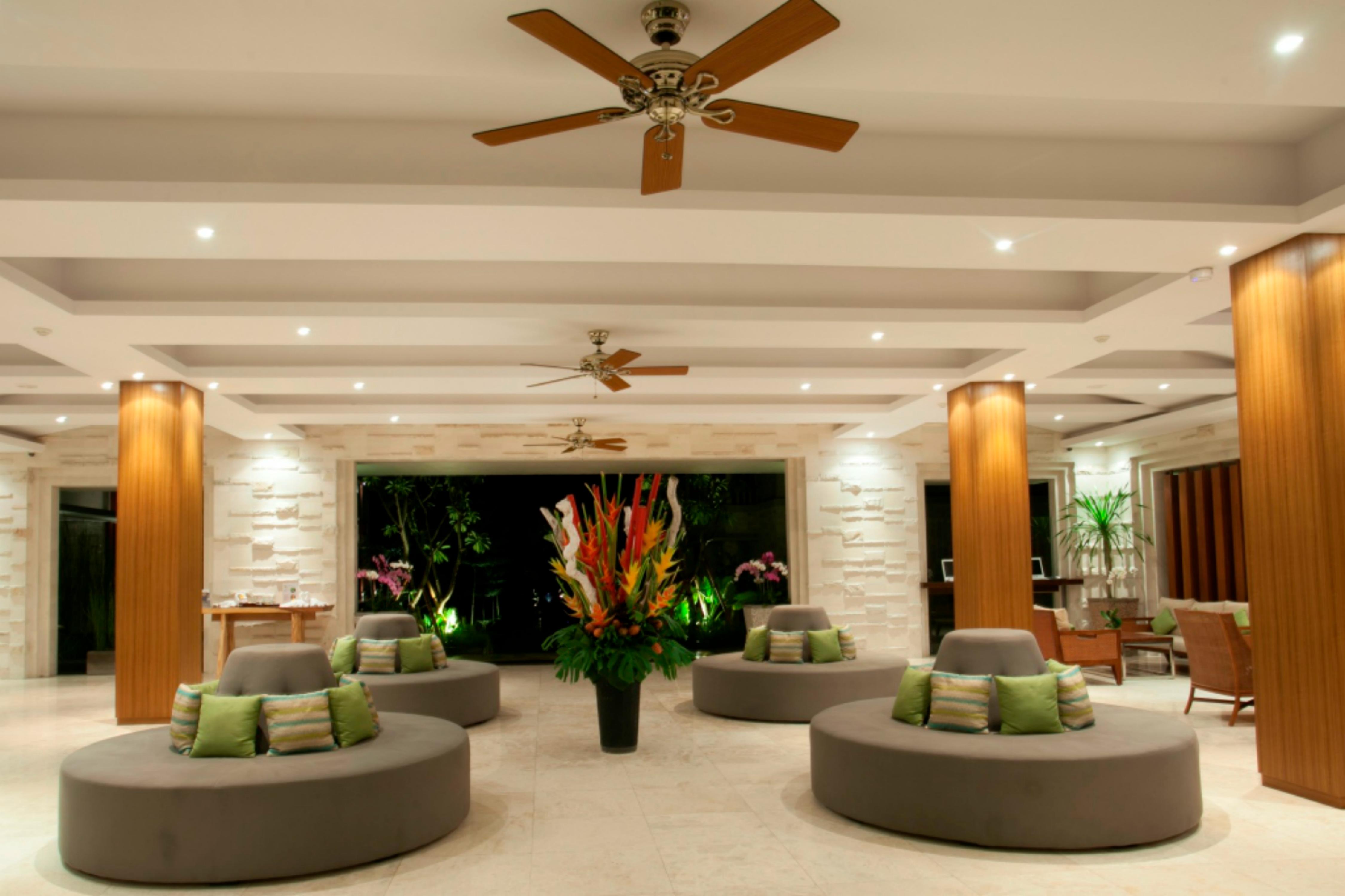Grand Whiz Nusa Dua
