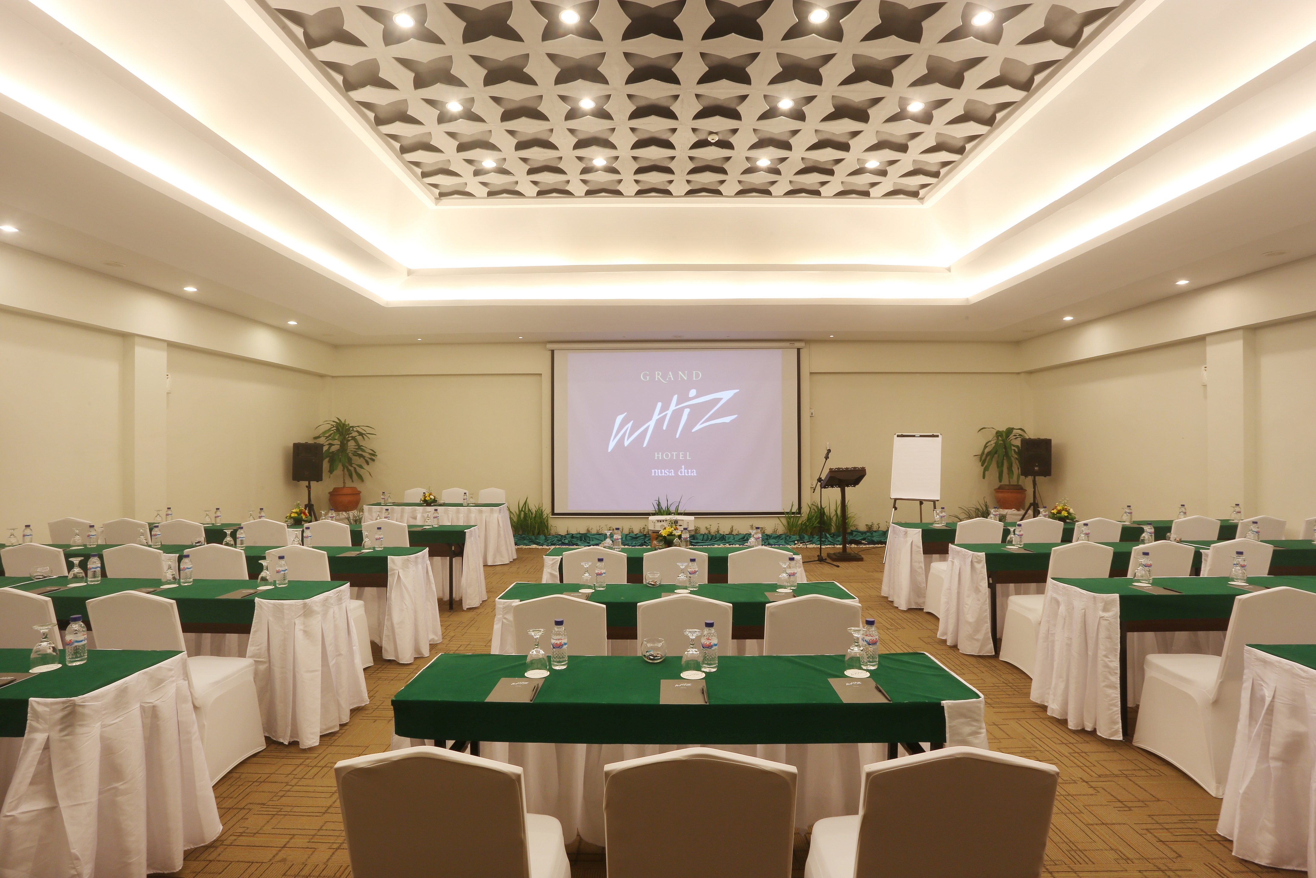 Grand Whiz Nusa Dua