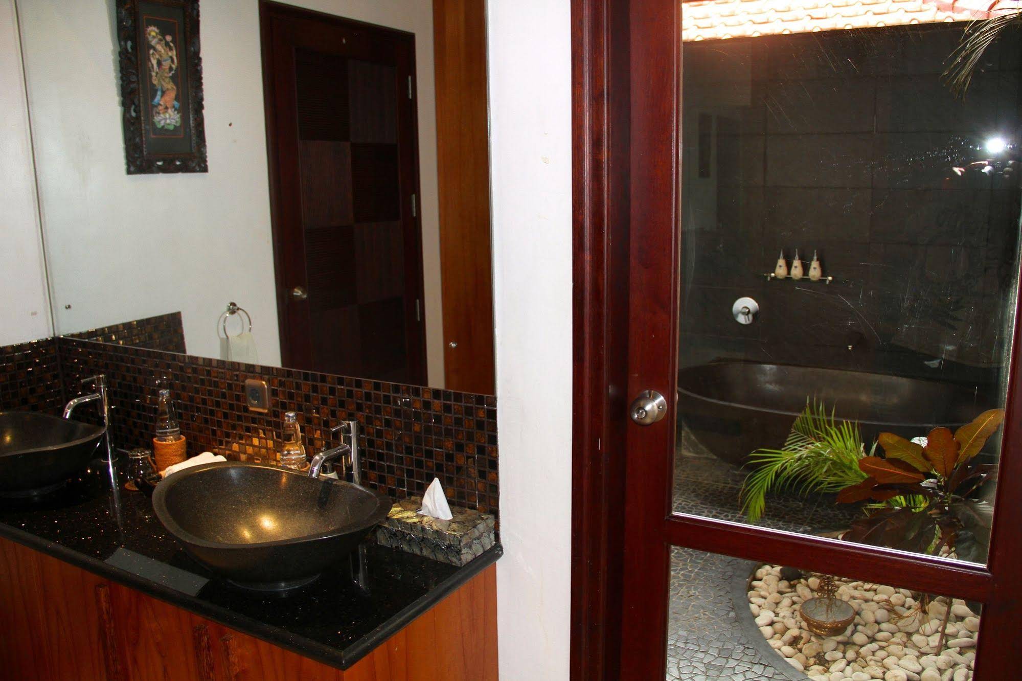 Jimbaran Cliffs Private Hotel And Spa