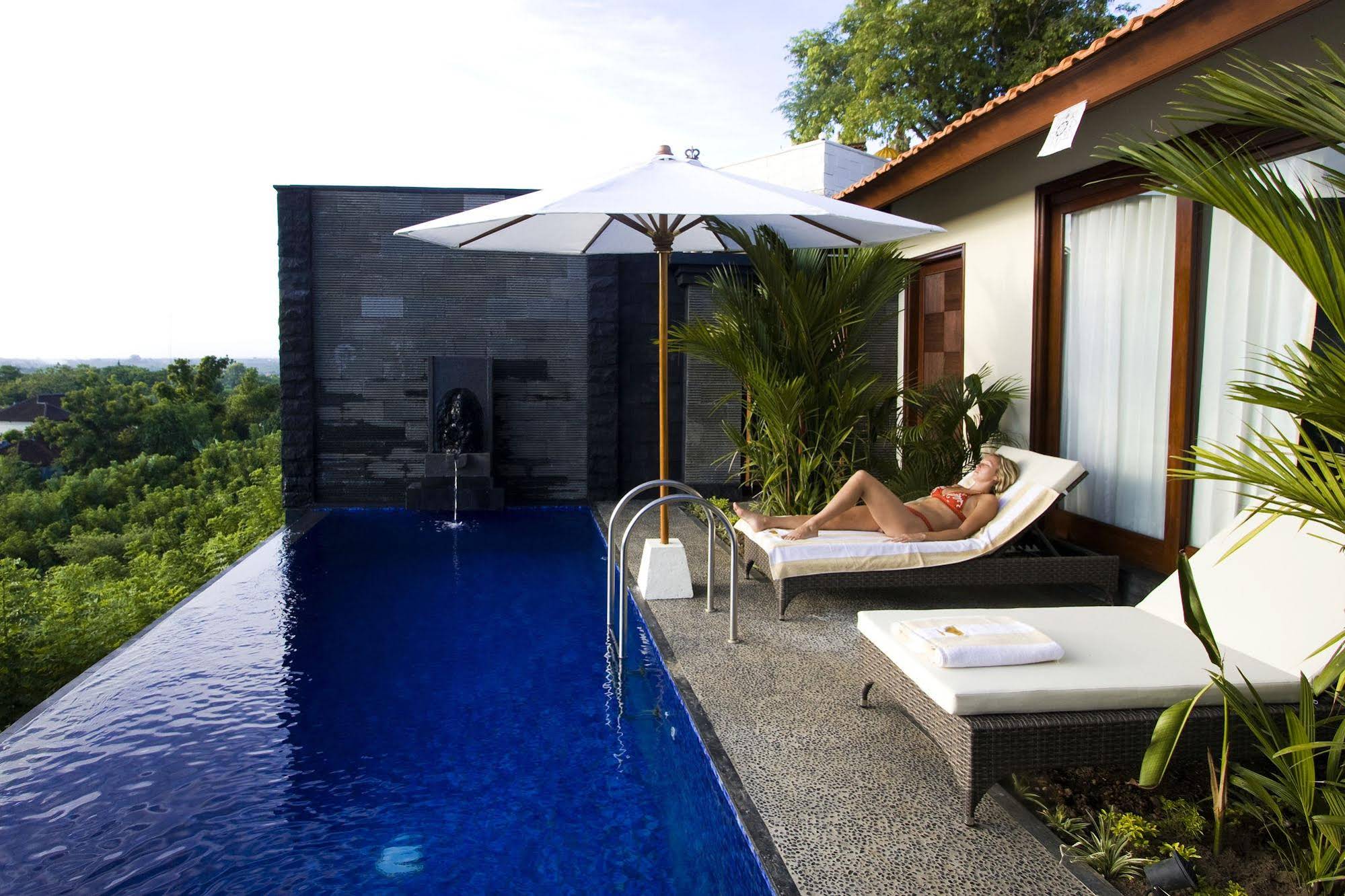 Jimbaran Cliffs Private Hotel And Spa