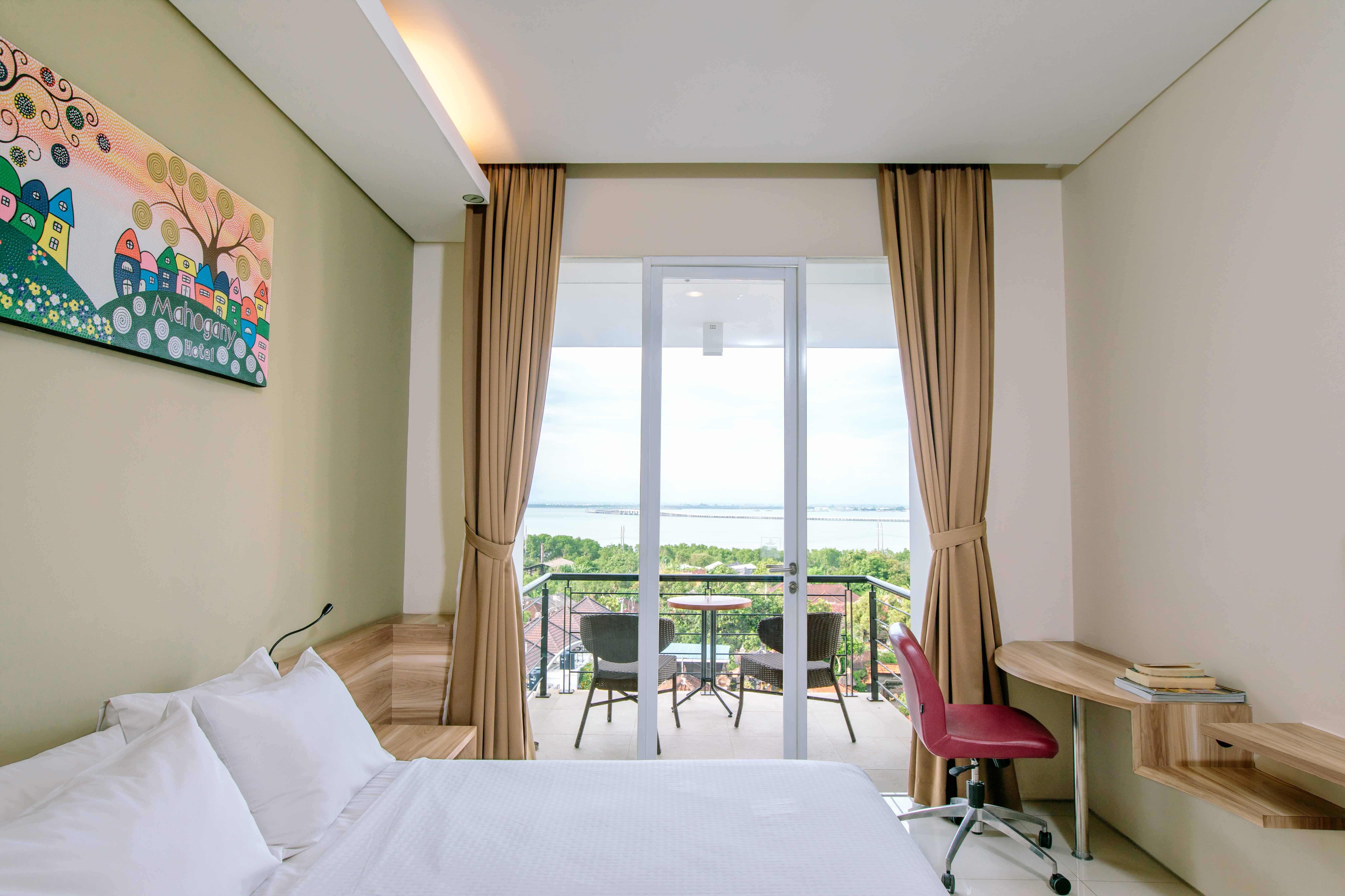 Mahogany Hotel