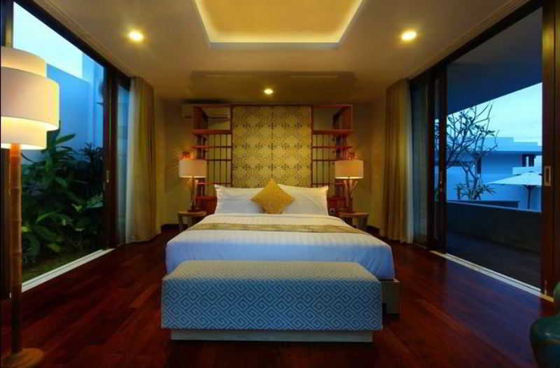 Majestic Point Villas