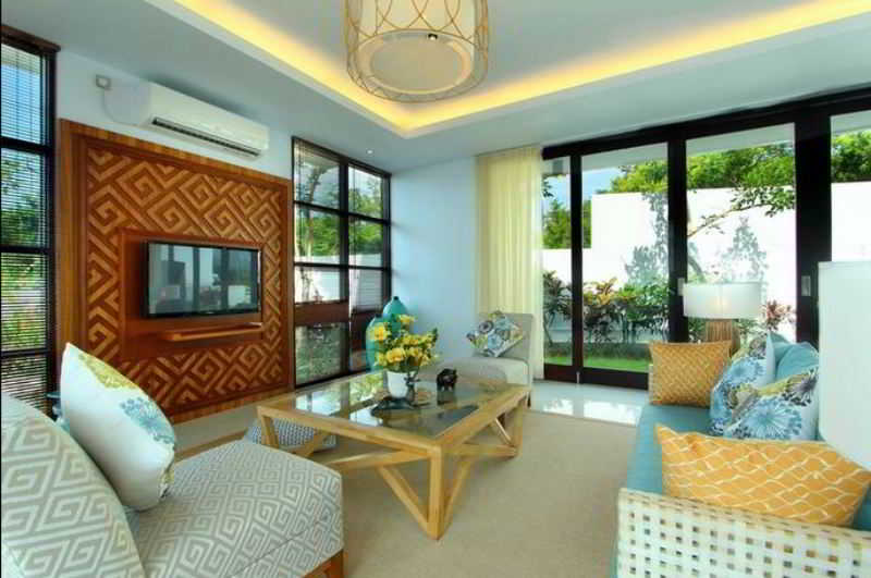 Majestic Point Villas