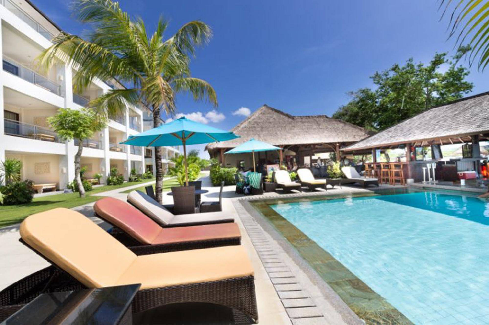 Peninsula Bay Resort