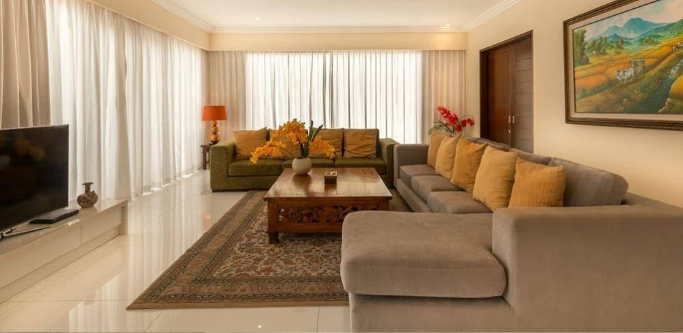 Peninsula Bay Resort