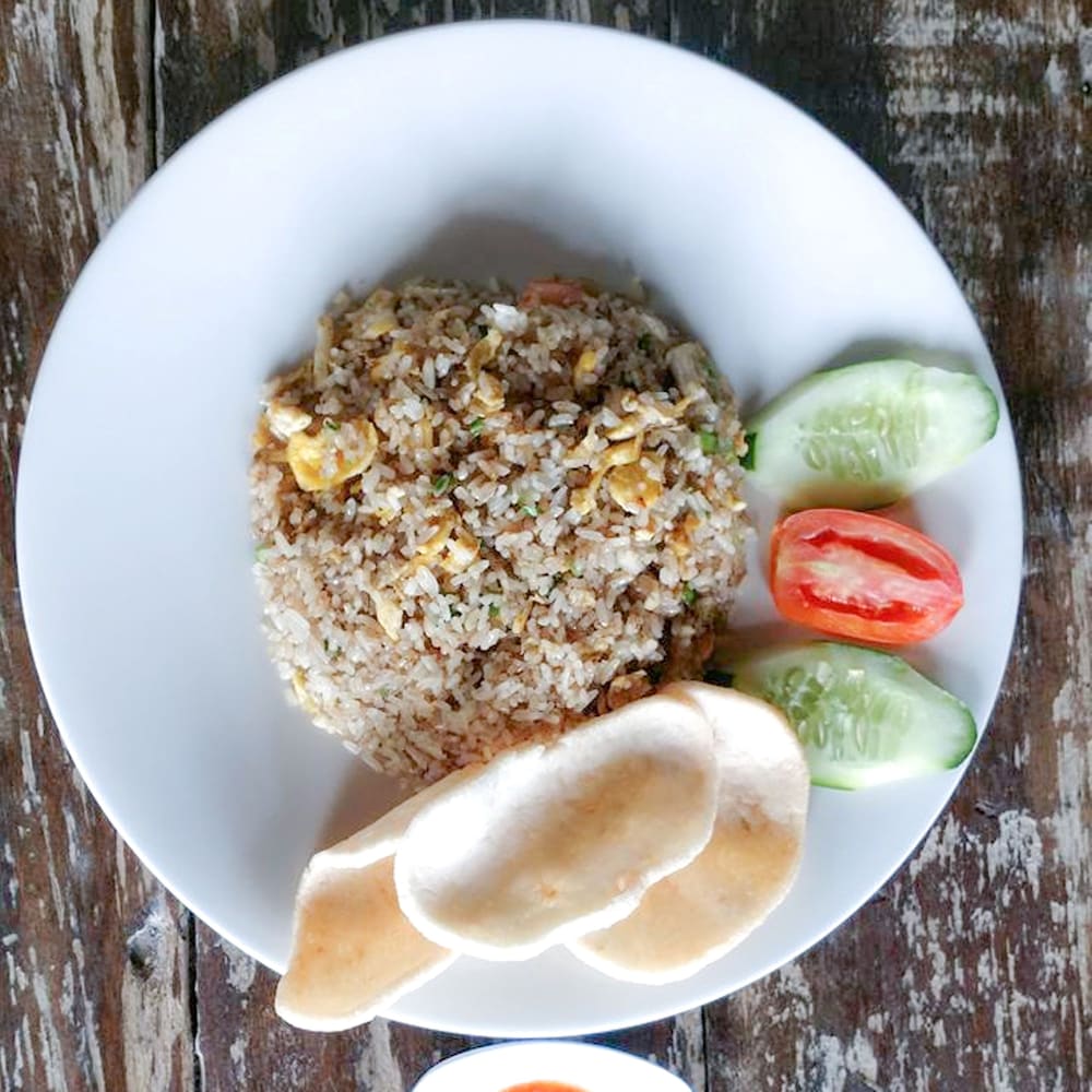 RedDoorz Near Jimbaran Beach