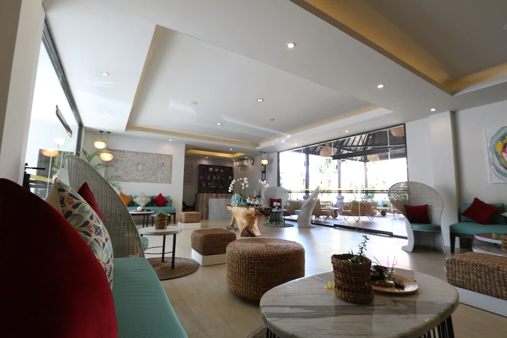 Royal Orchid Lodge