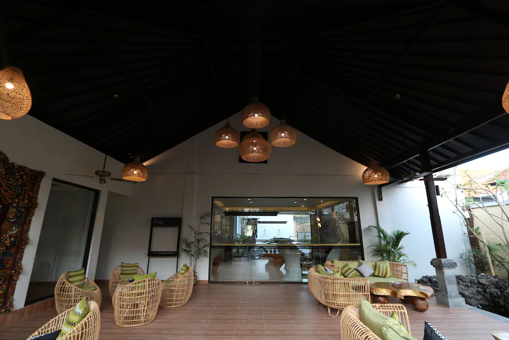 Royal Orchid Lodge