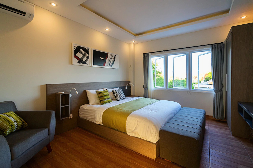 Royal Orchid Lodge