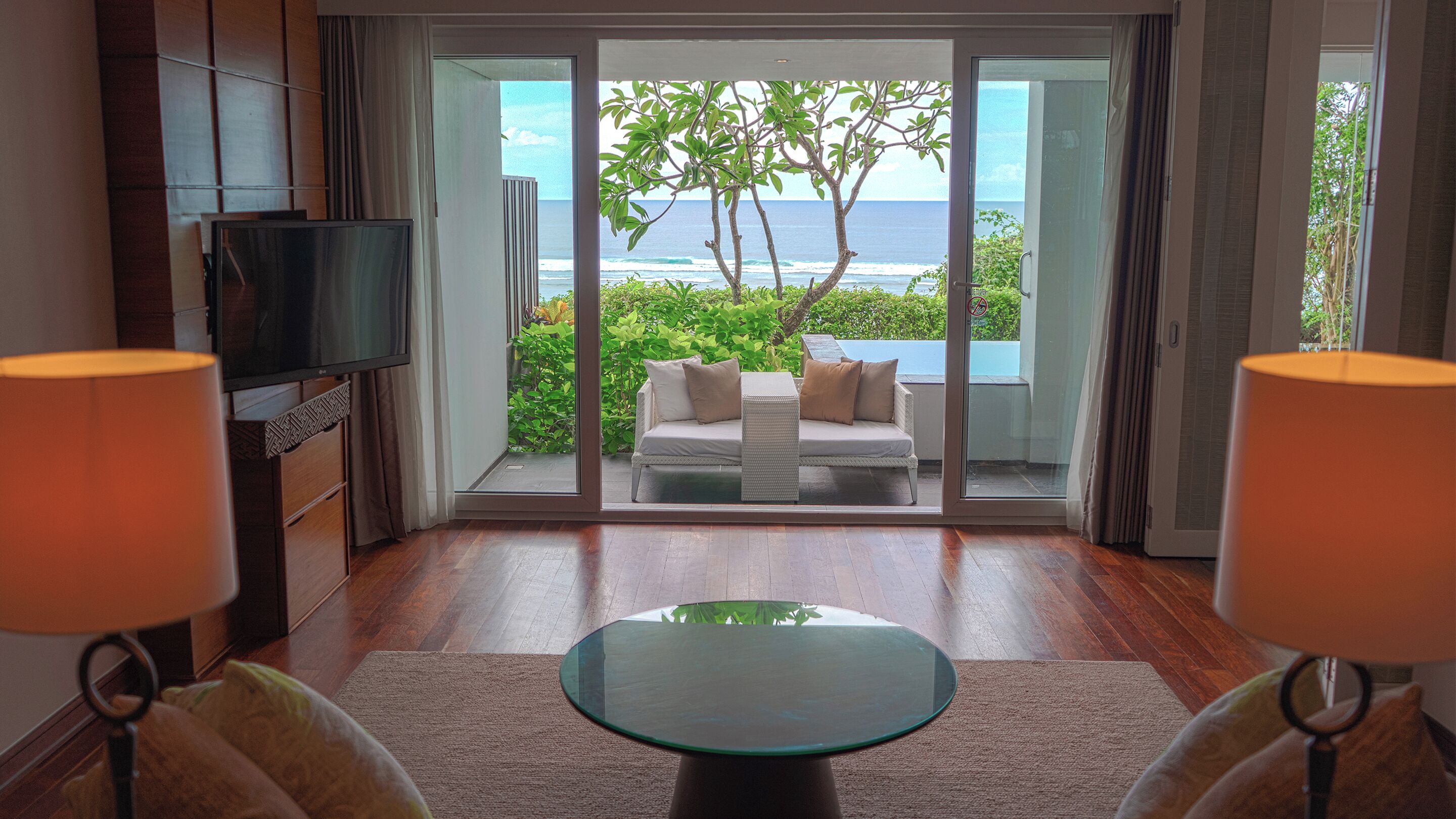 Samabe Bali Suites & Villas