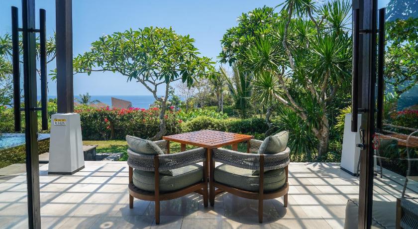 Samabe Bali Suites & Villas