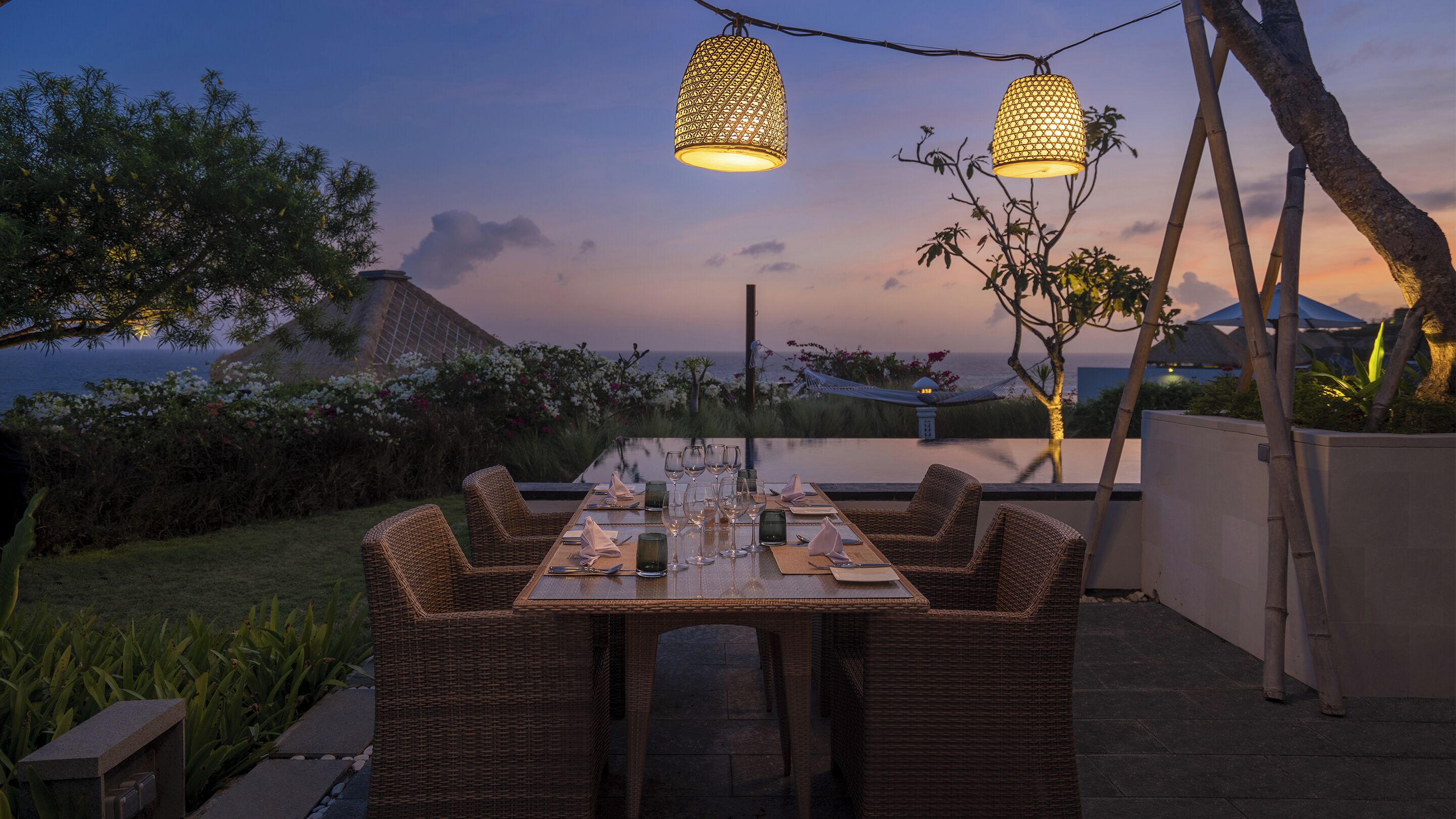 Samabe Bali Suites & Villas