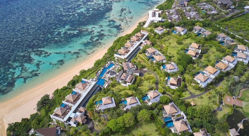 Samabe Bali Suites & Villas