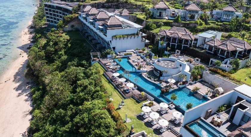 Samabe Bali Suites & Villas