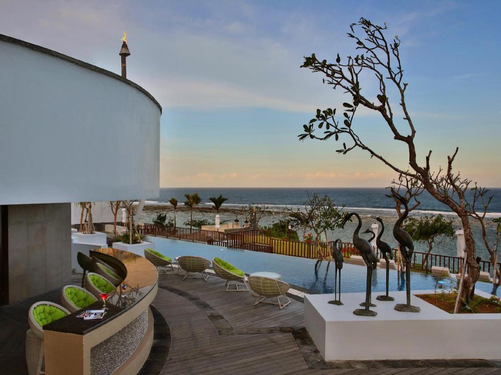 Samabe Bali Suites & Villas