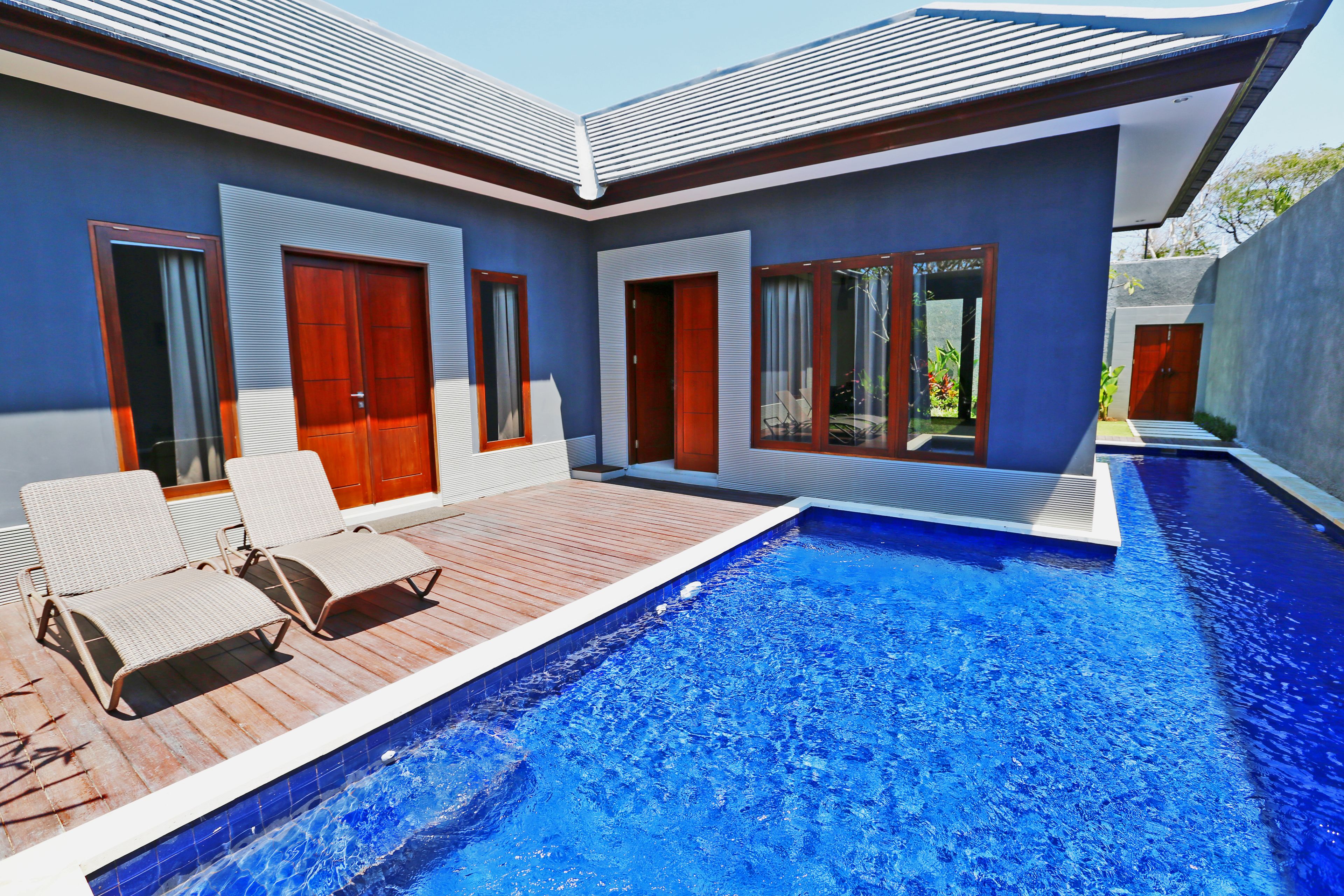 Luxotic Private Villa and Resort