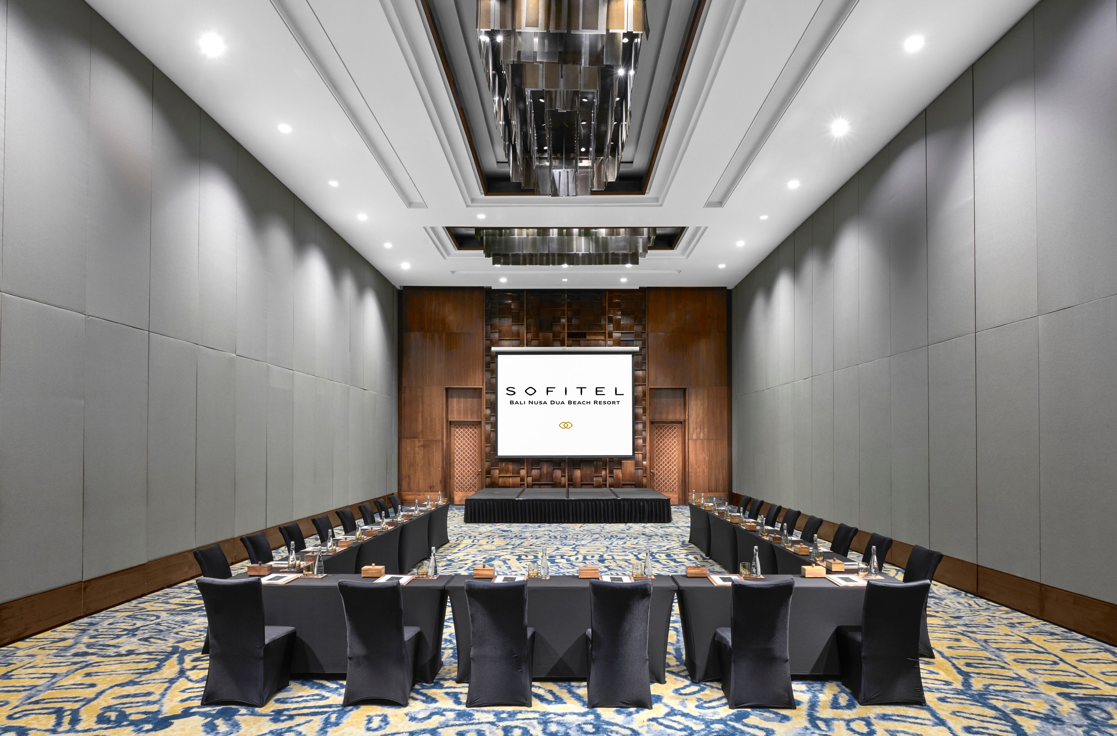 Suites & Villas At Sofitel Bali