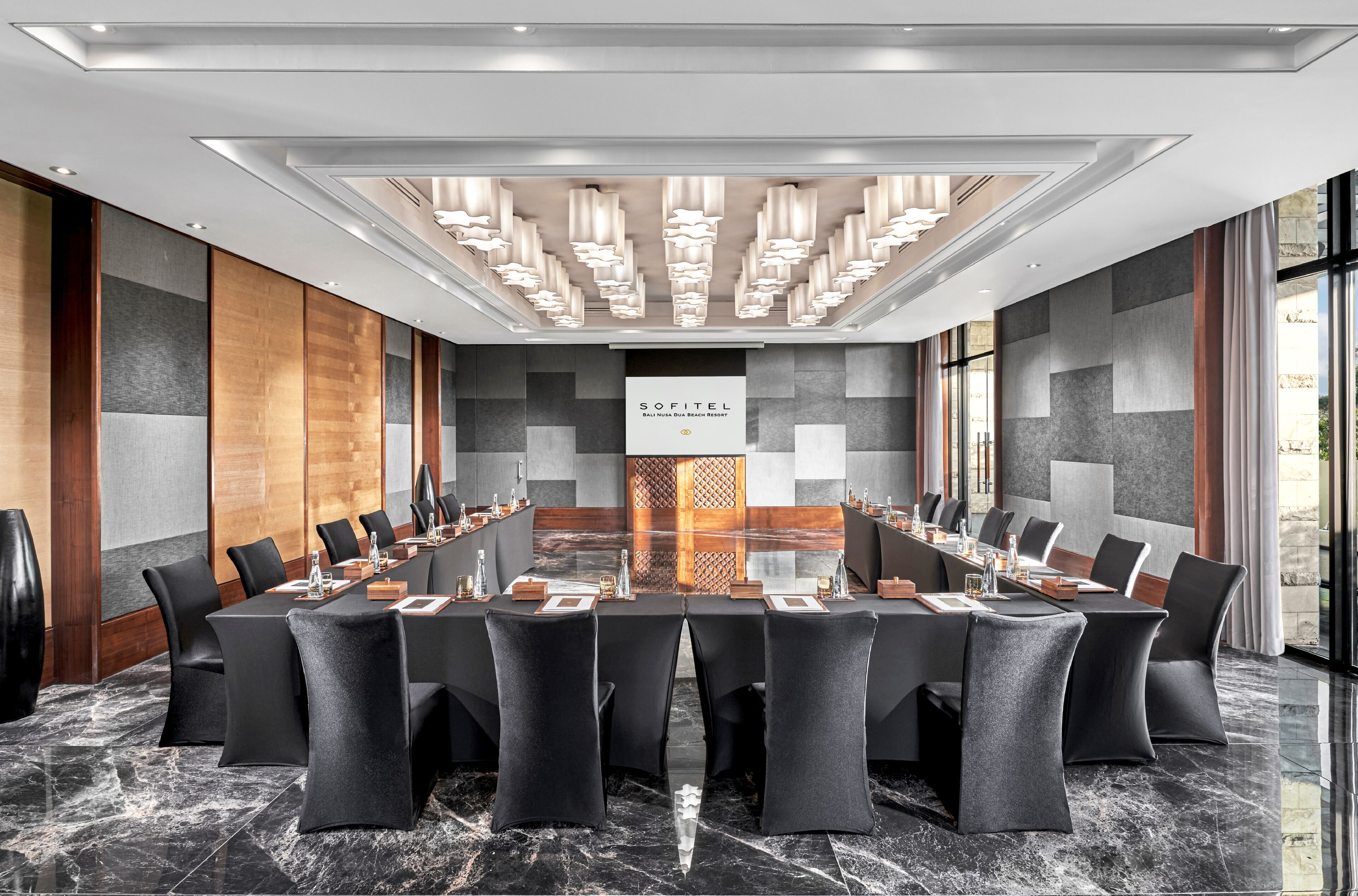 Suites & Villas At Sofitel Bali