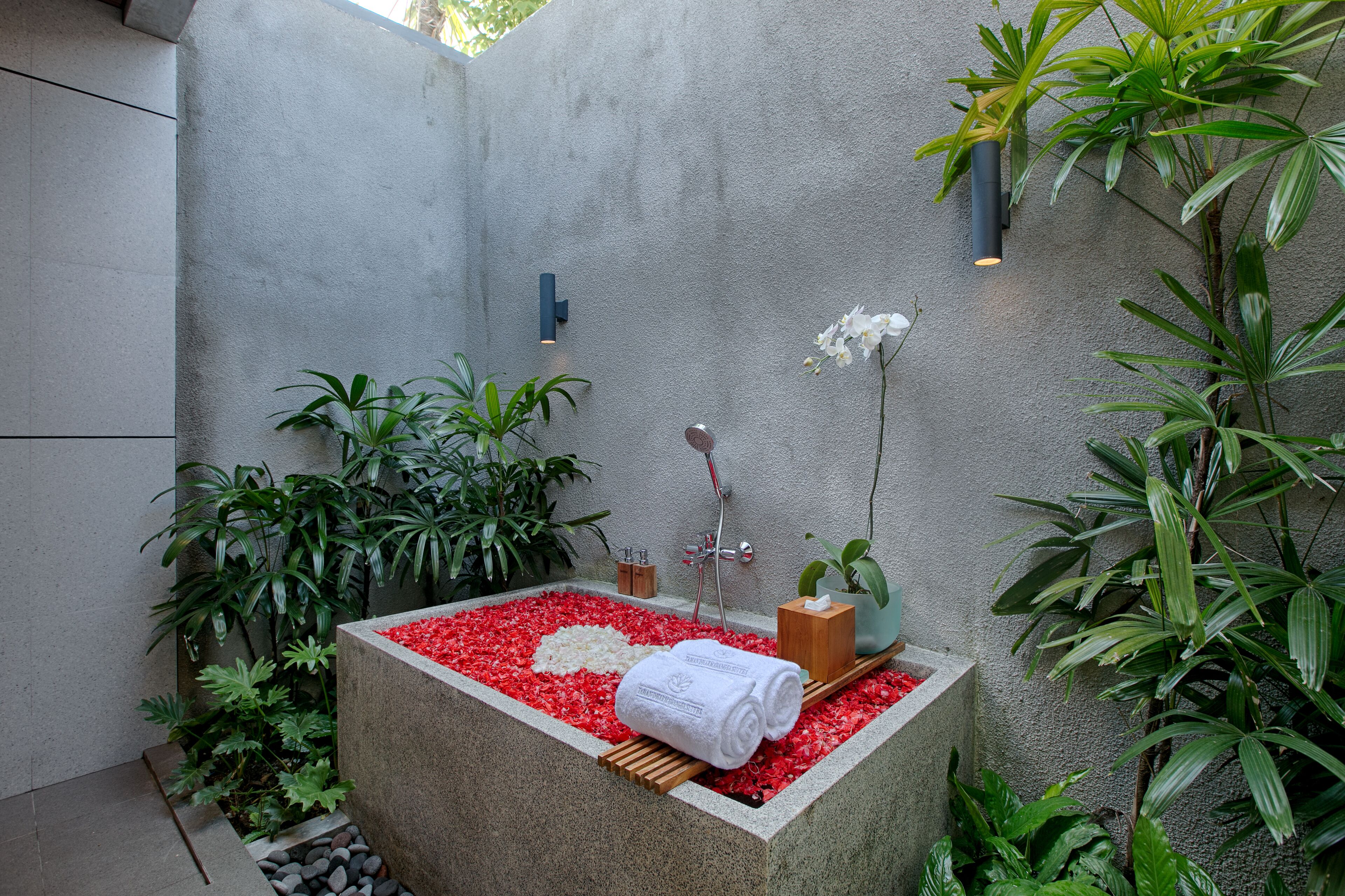 Taman Dharmawangsa Suites