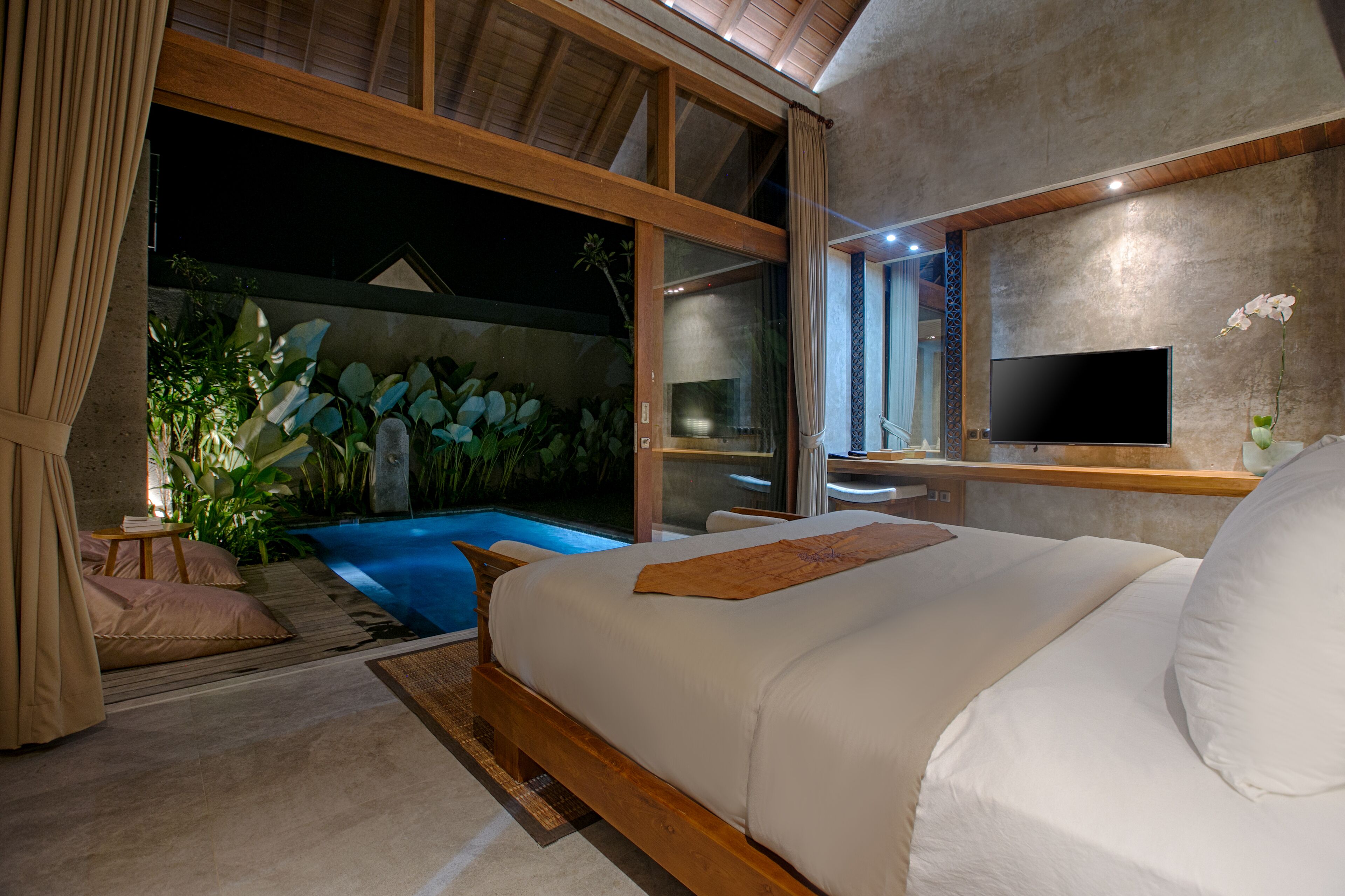 Taman Dharmawangsa Suites