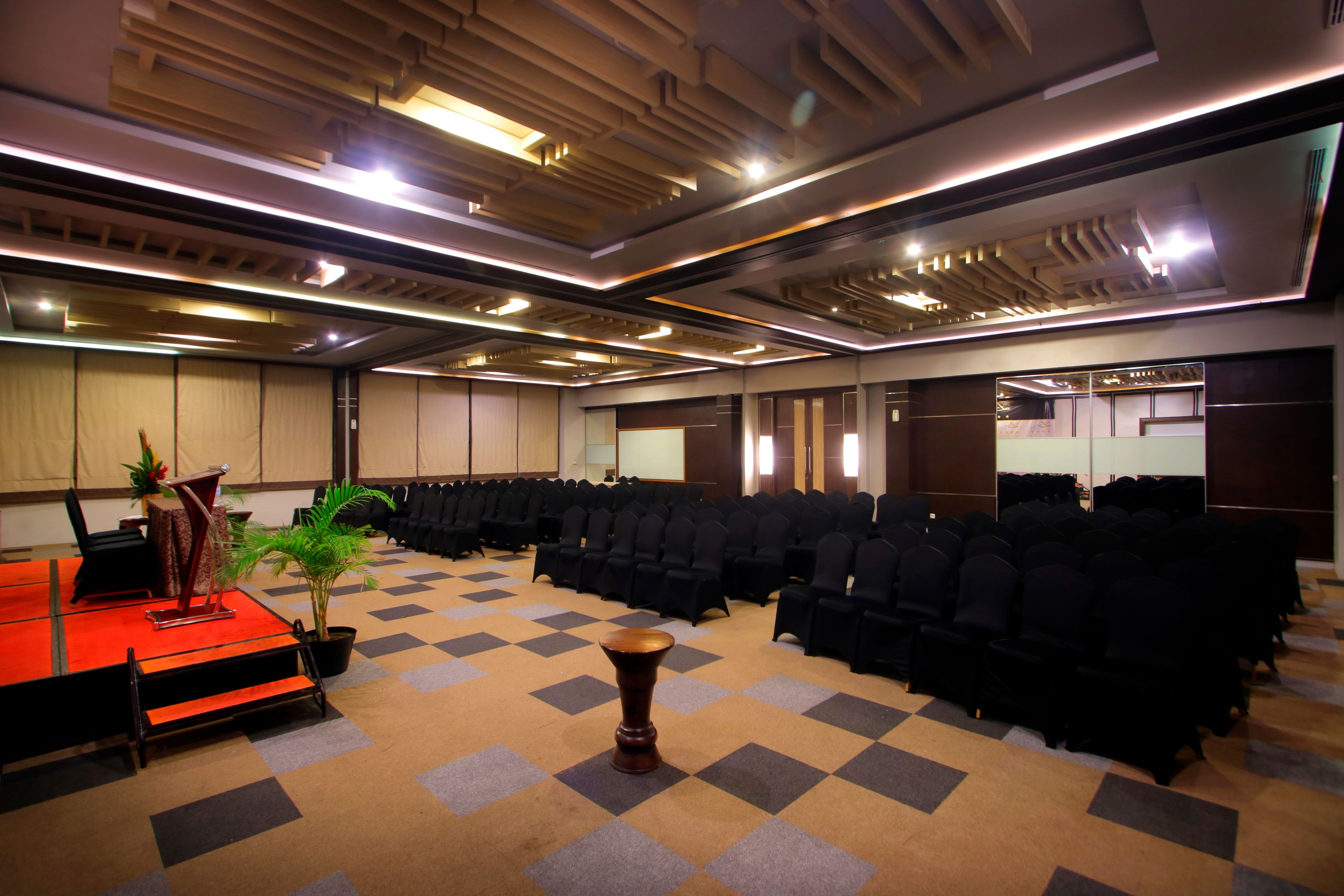 The Lerina Hotel Nusa Dua Bali