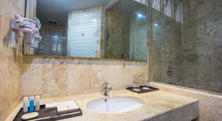 The Lerina Hotel Nusa Dua Bali