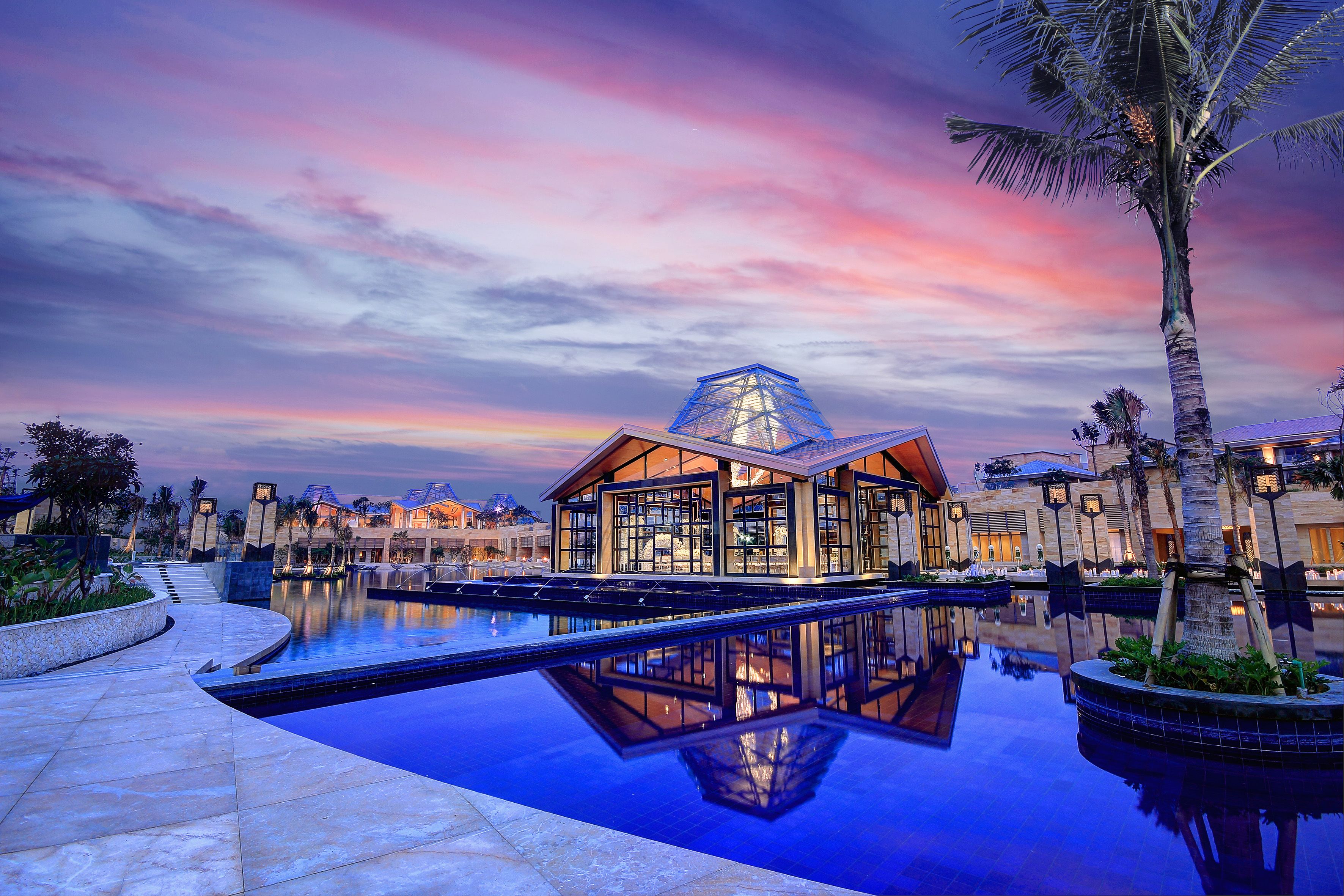 The Mulia