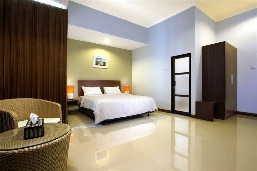 The Studio Inn