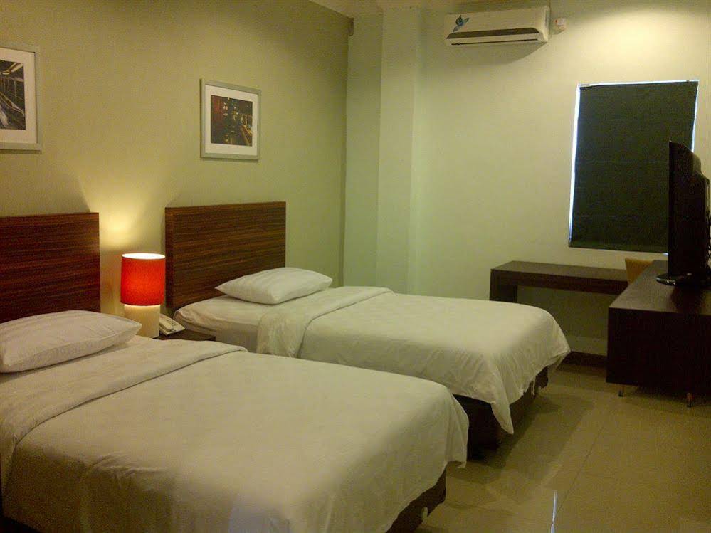 The Studio Inn