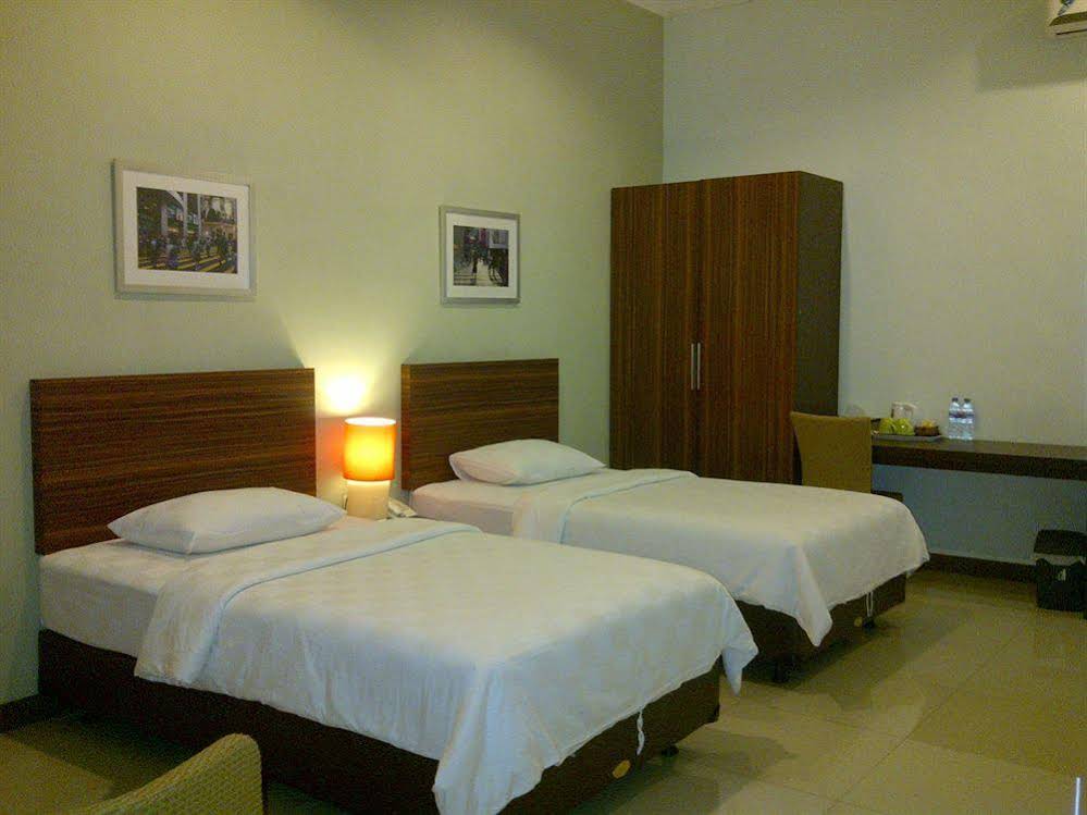 The Studio Inn