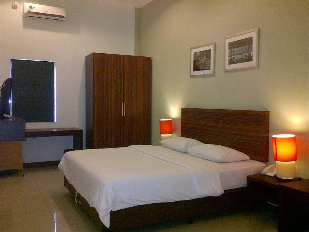 The Studio Inn
