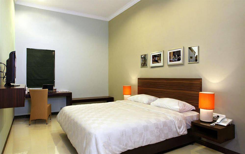 The Studio Inn
