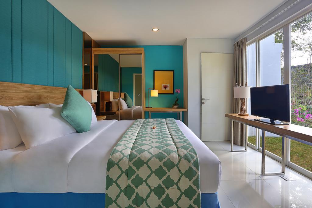 Garden Bay View Villas