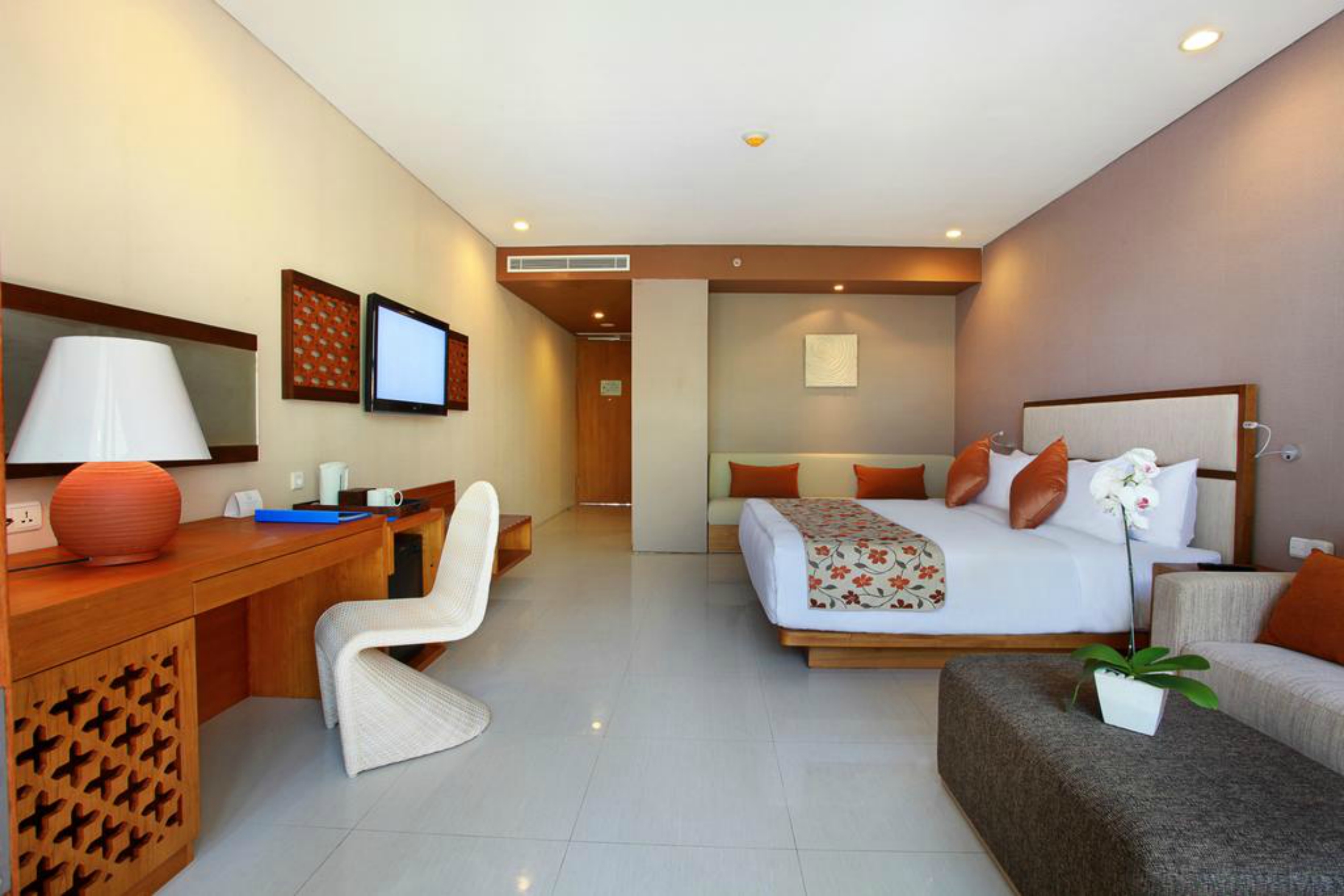 VOUK Hotel & Suites Bali