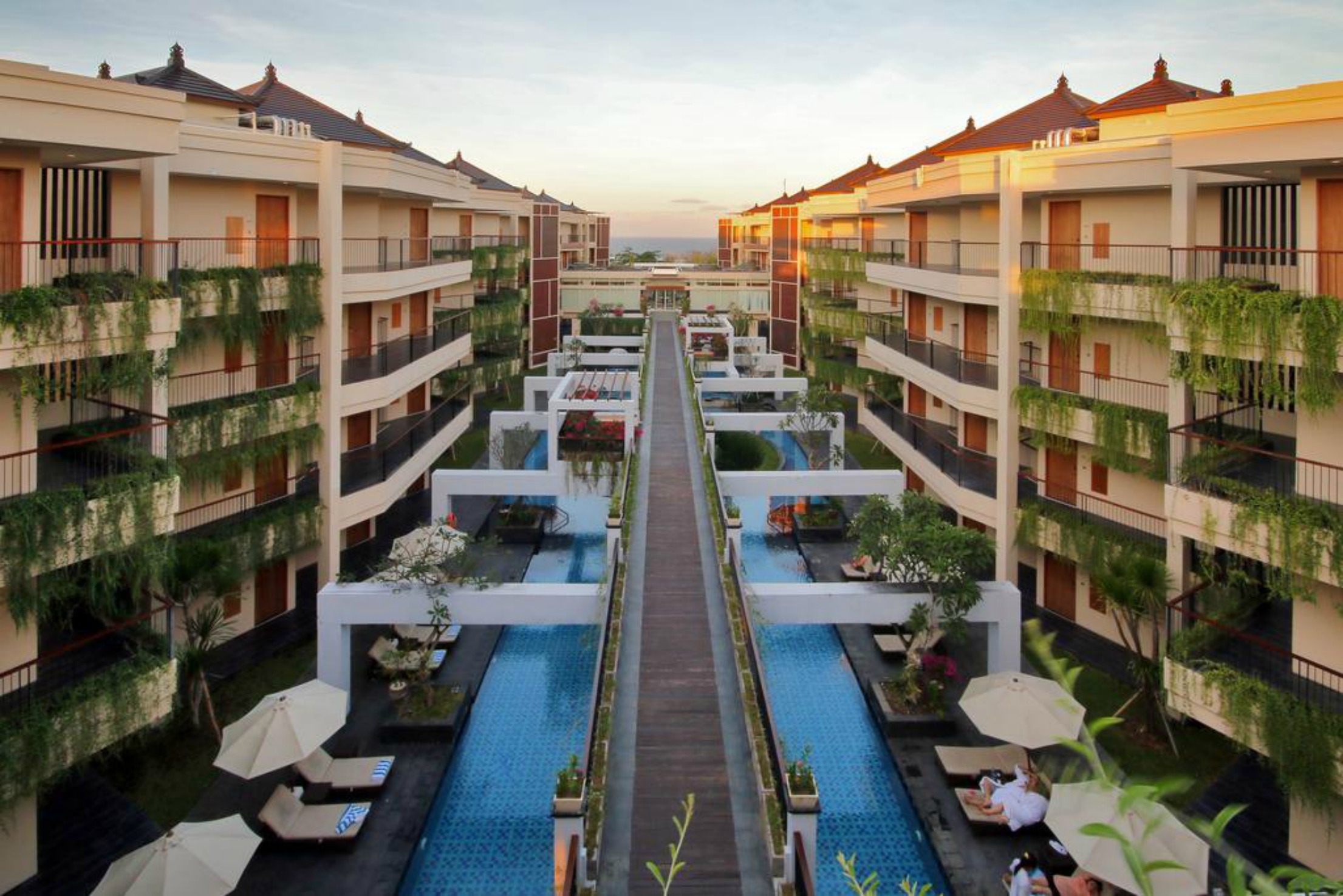VOUK Hotel & Suites Bali