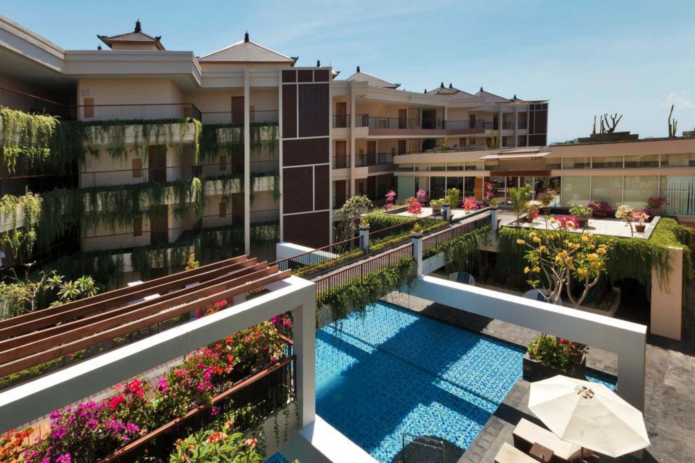 VOUK Hotel & Suites Bali