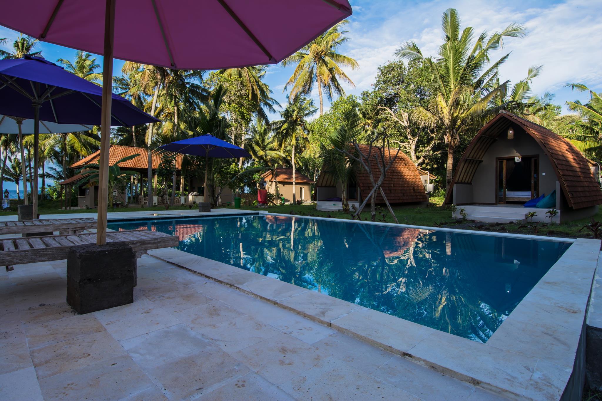 Apit Lawang Villas & Resto