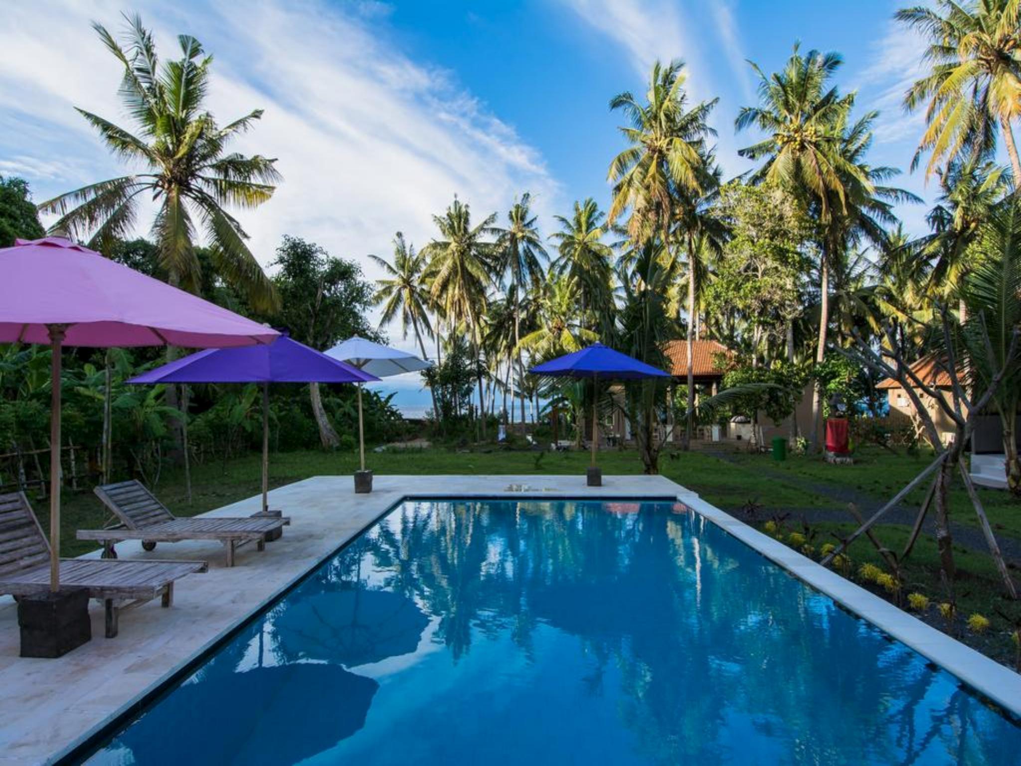 Apit Lawang Villas & Resto