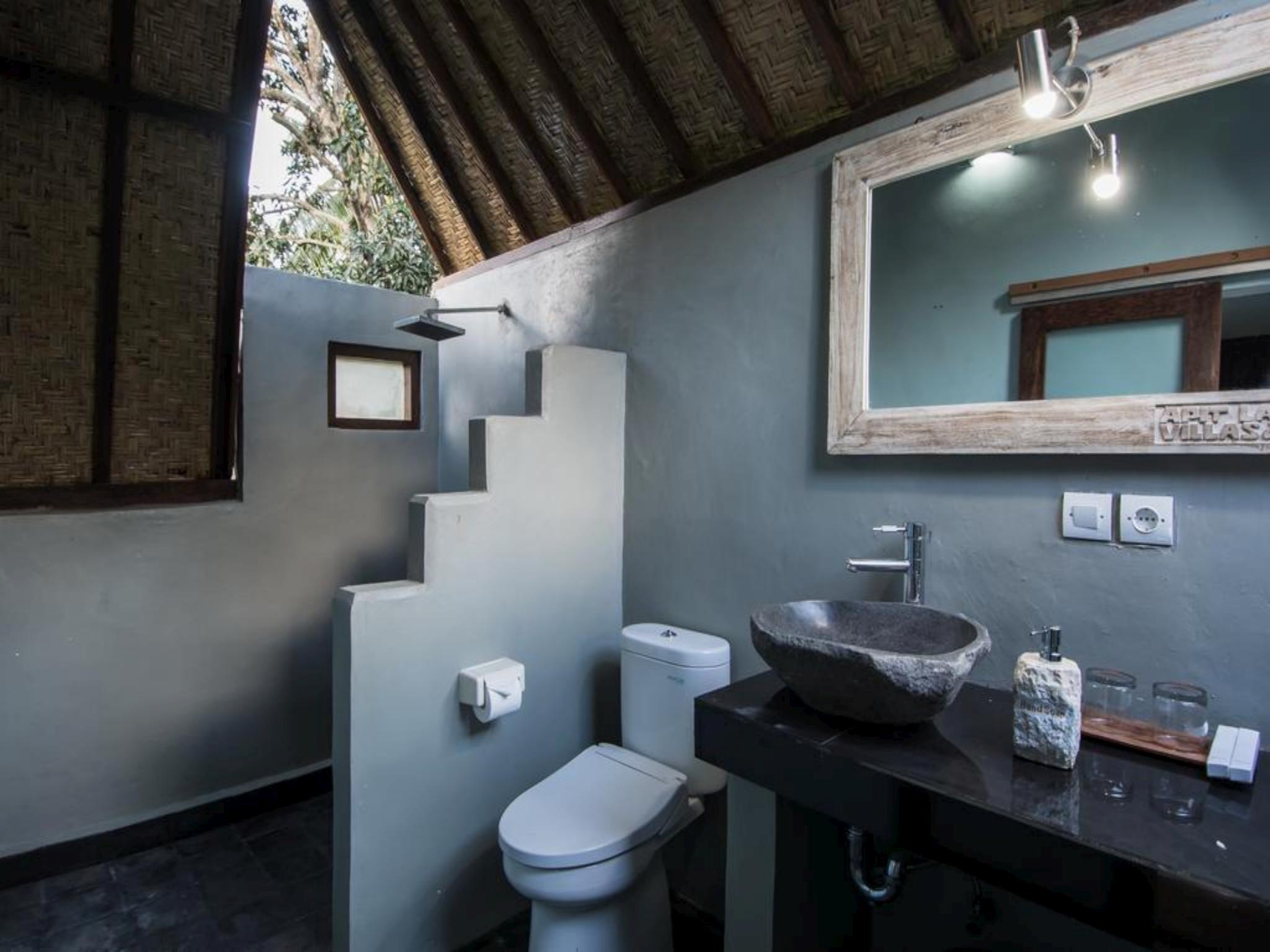 Apit Lawang Villas & Resto