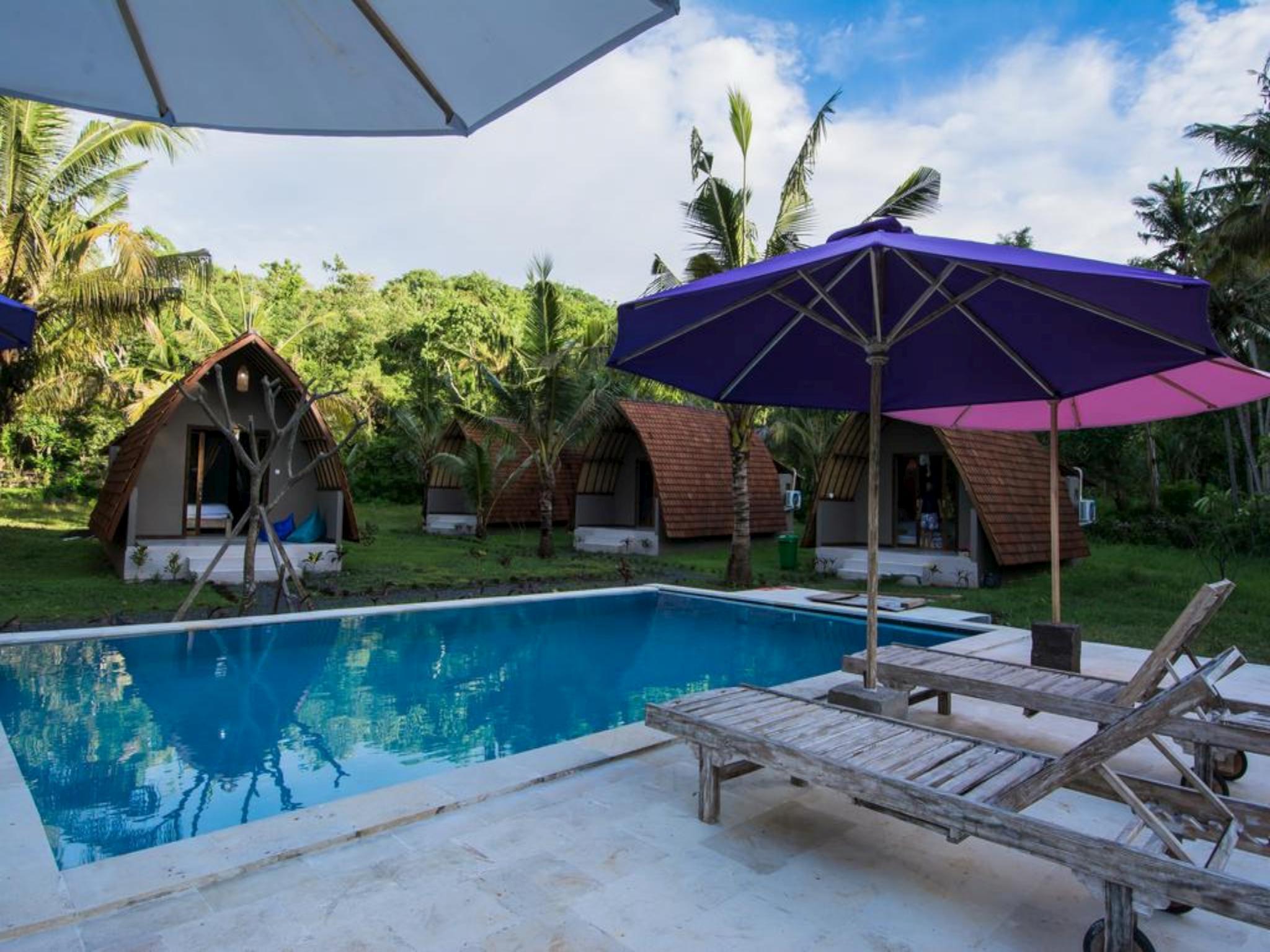 Apit Lawang Villas & Resto