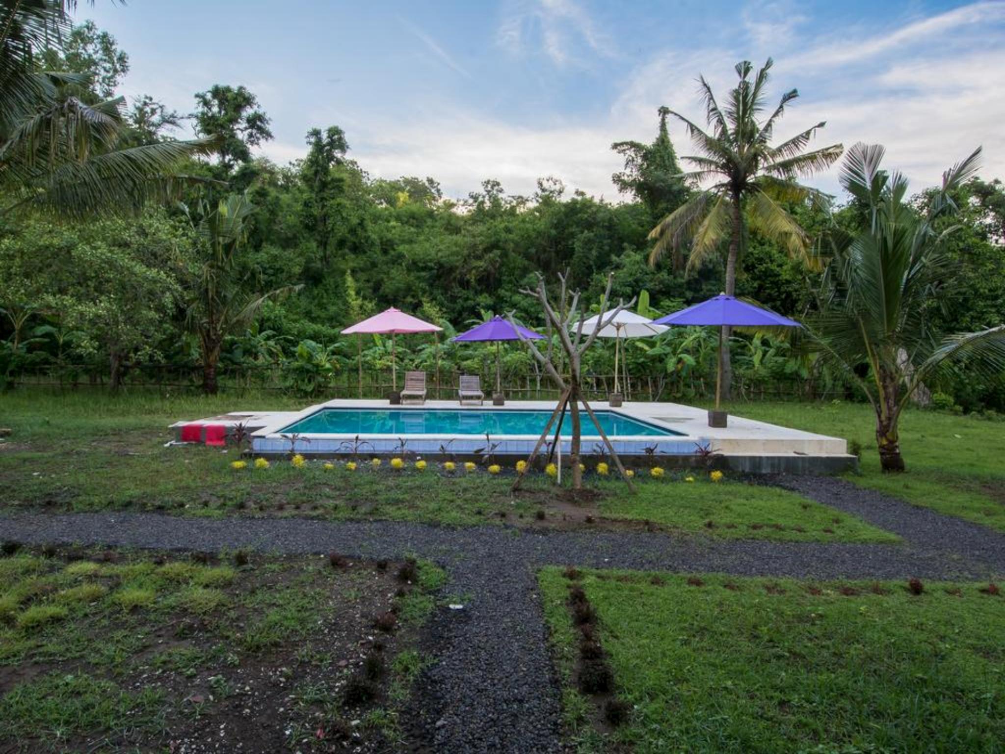 Apit Lawang Villas & Resto
