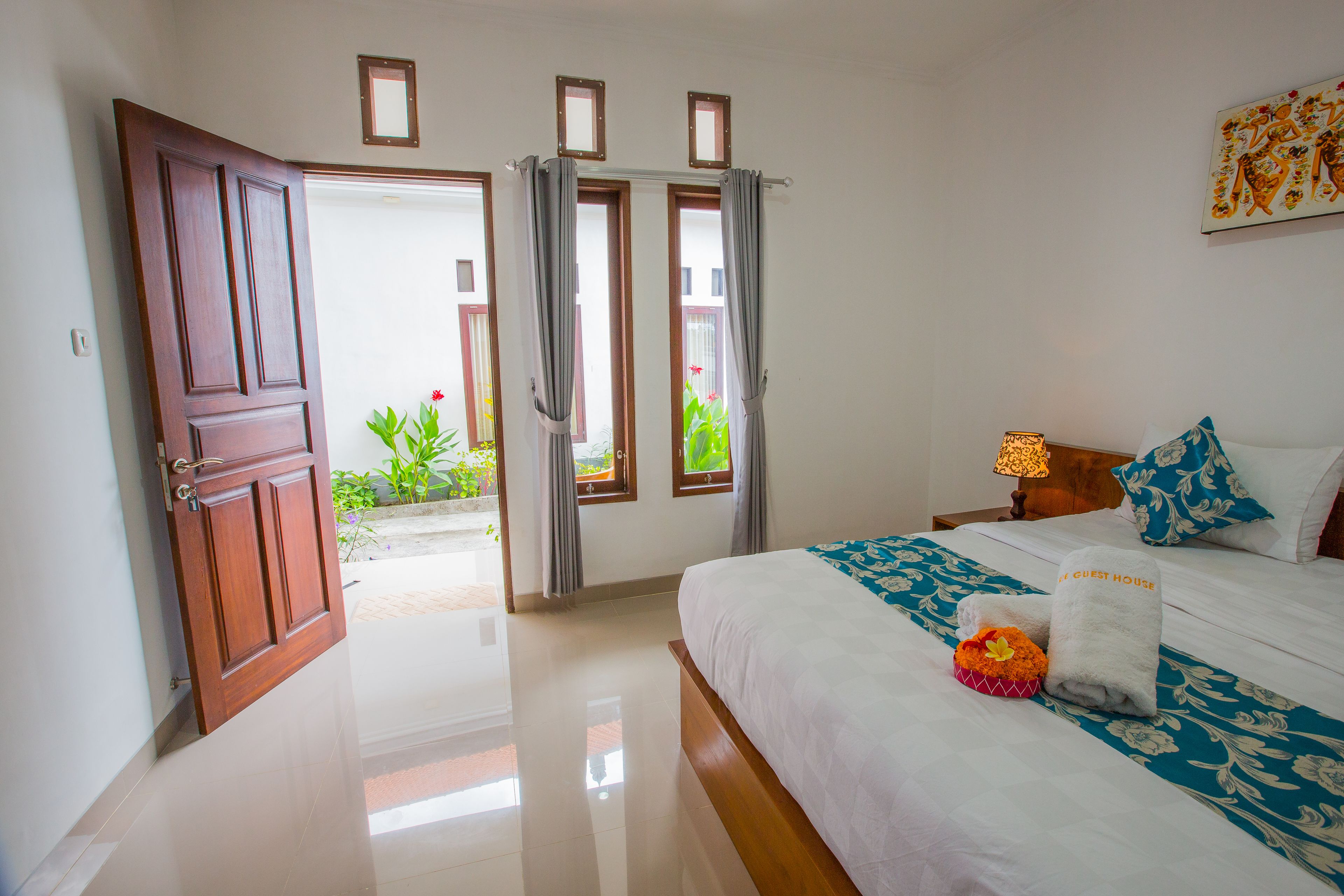 Arie Guest House