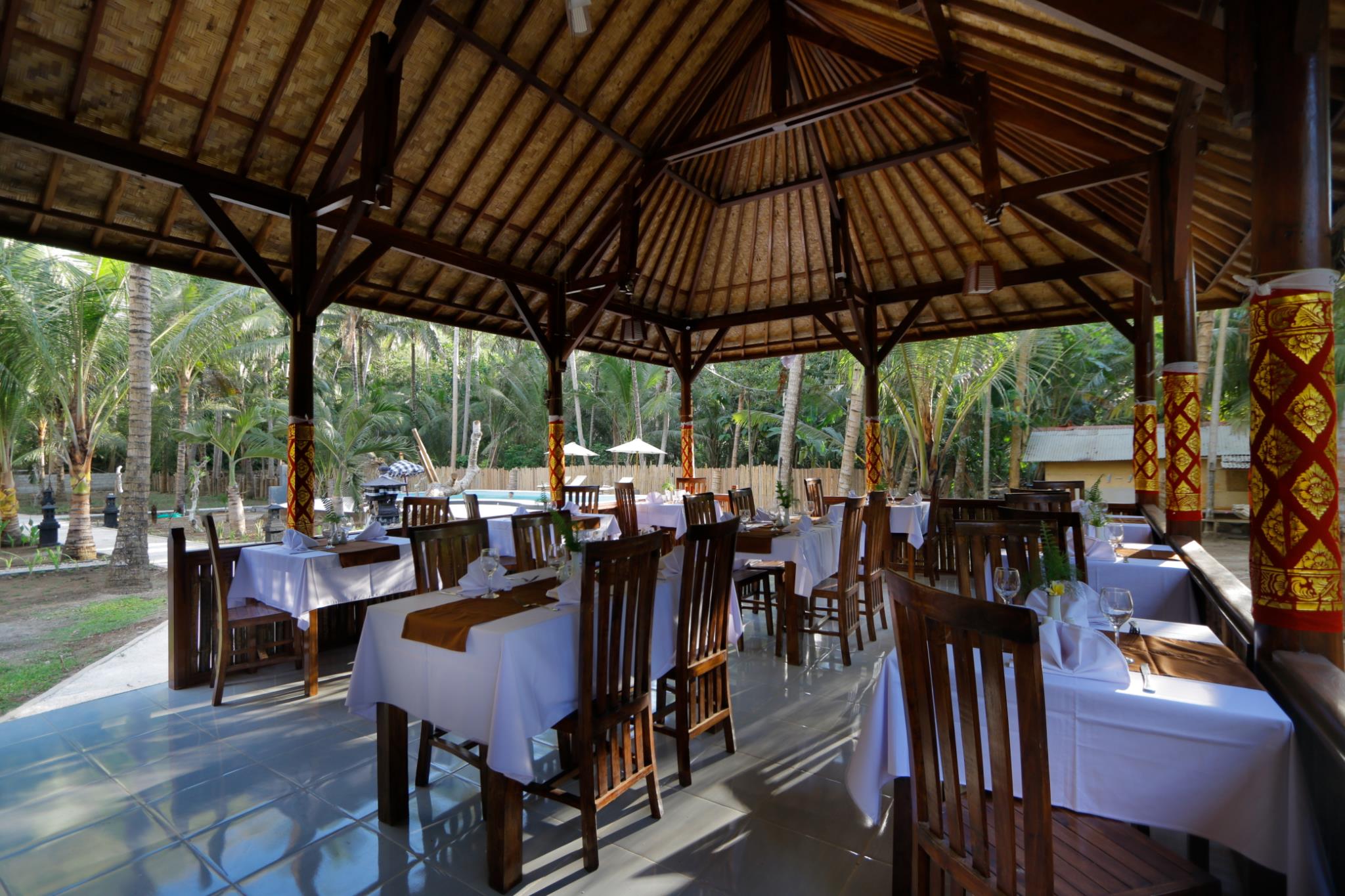 Crystal Bay Villa & Residence