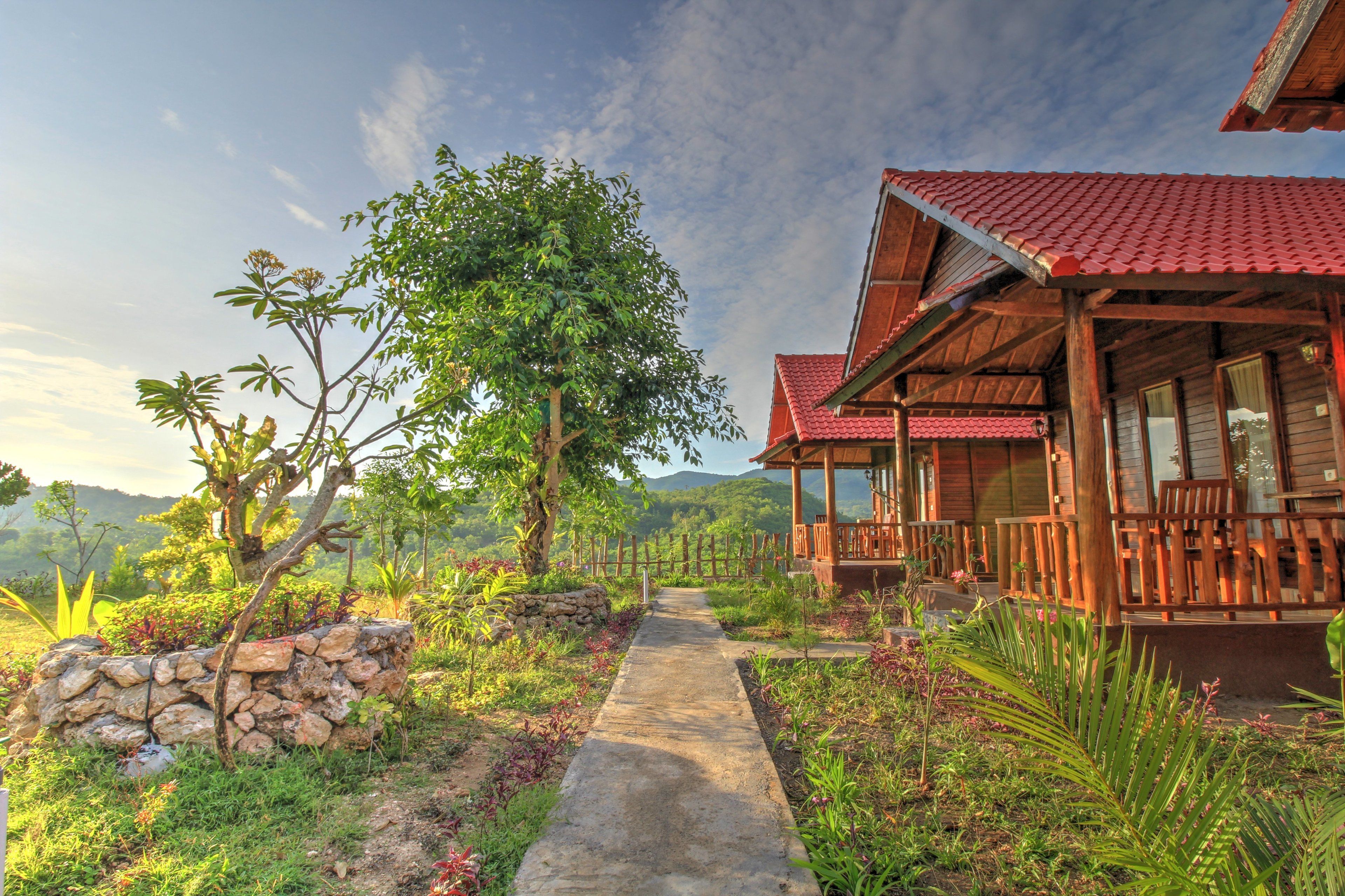 Ayu Hill Bungalows