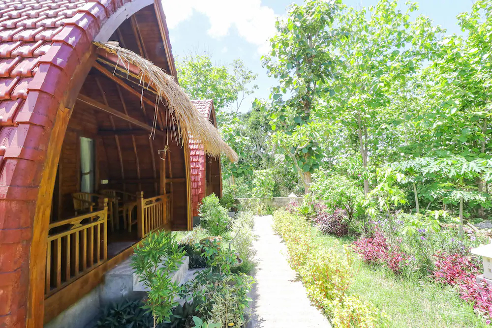 Bougainvillea Bungalow