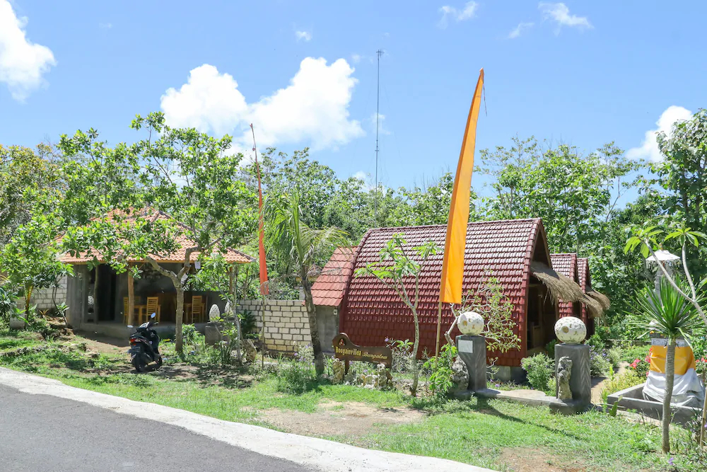 Bougainvillea Bungalow