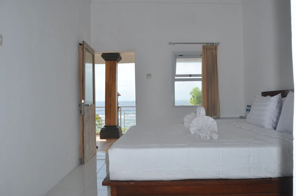 Cemaras Beach Homestay
